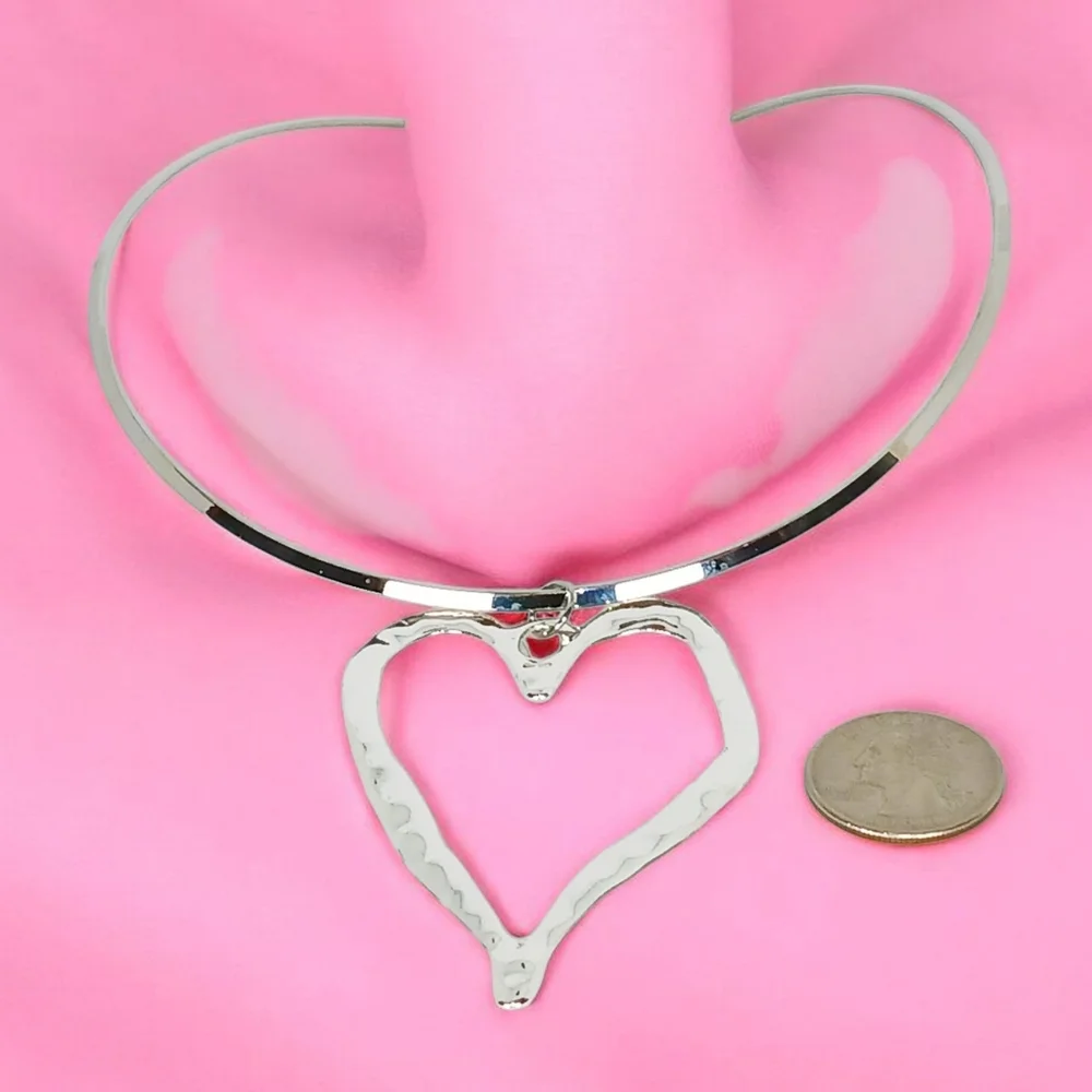 Silver Torque Large Heart Pendant Necklace New Age Grunge Bold Boho Choker 1980s - Picture 6 of 8